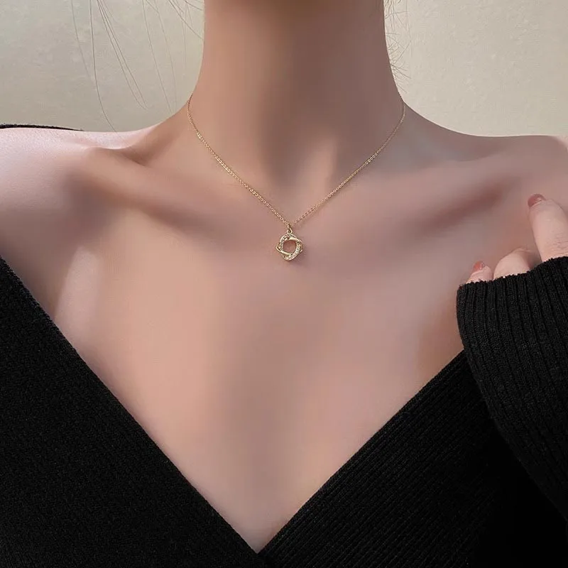 SHARK BABY Alloy Necklaces Women's-2