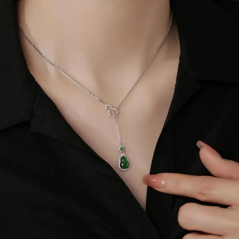 DAN DREAM Chalcedony Necklaces Women's-2