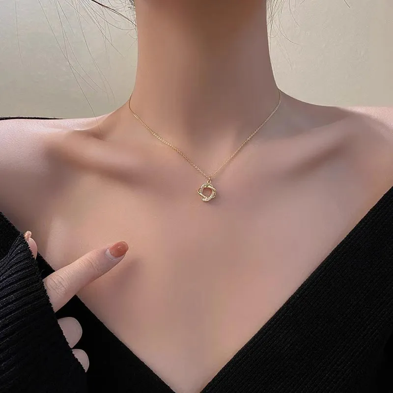 SHARK BABY Alloy Necklaces Women's-1