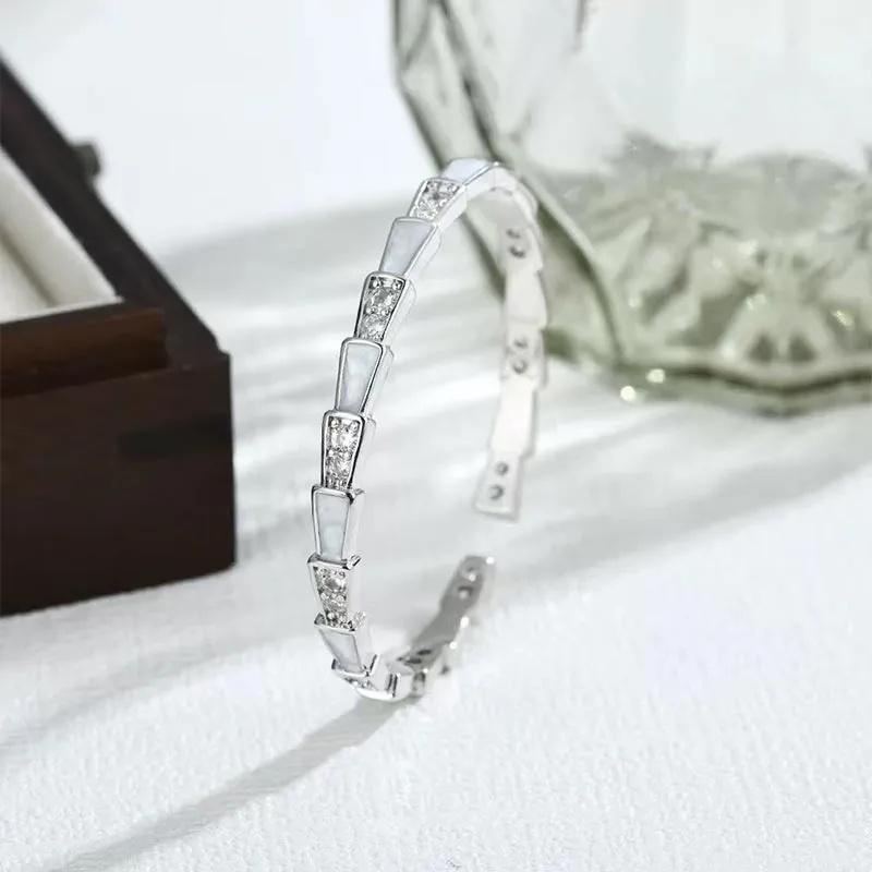 SHARK BABY Resin Bangles Unisex-2