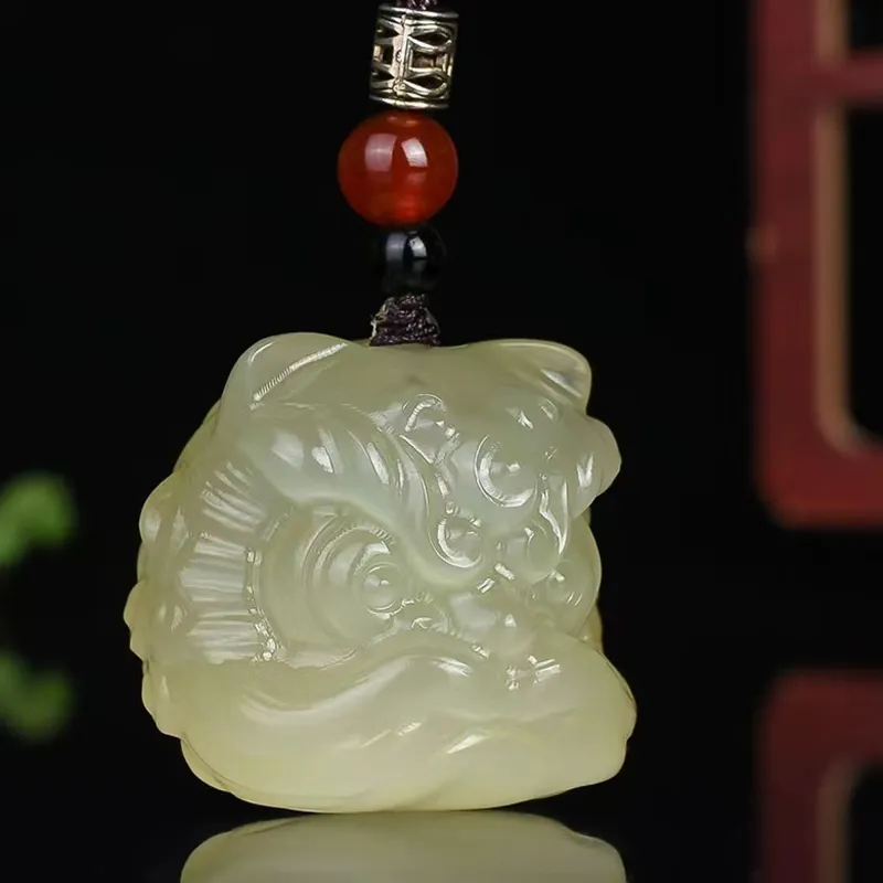 Tang Zhi Shetai Jade Ornaments Unisex-3