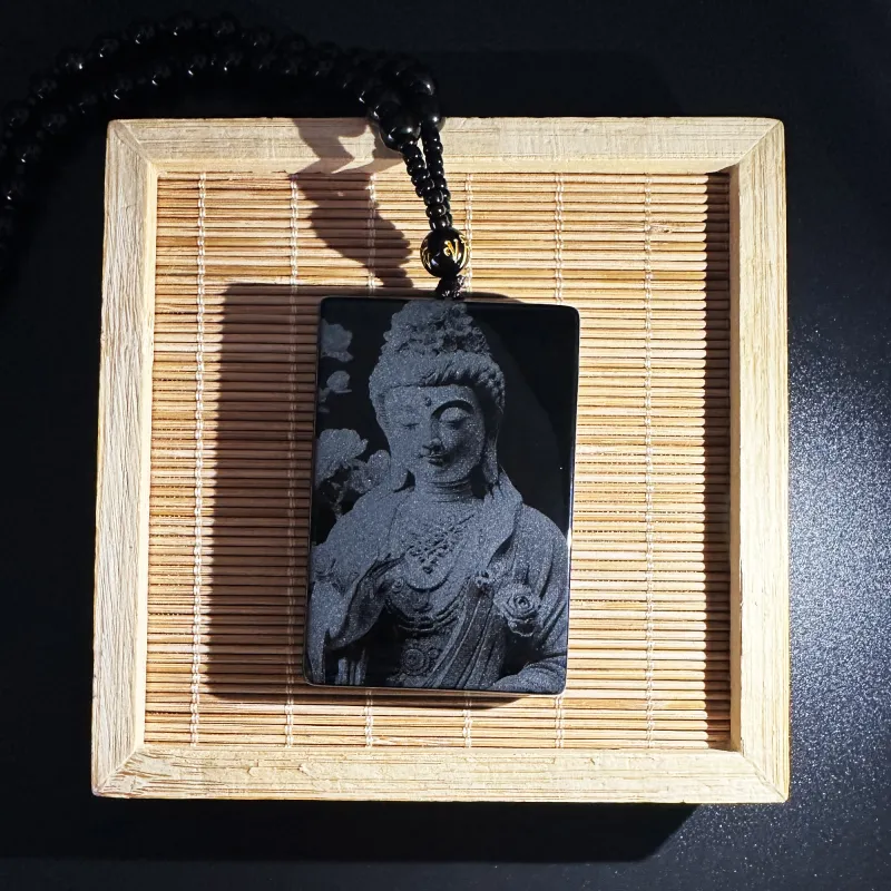 Tang Zhi Natural Obsidian Necklaces Unisex-1