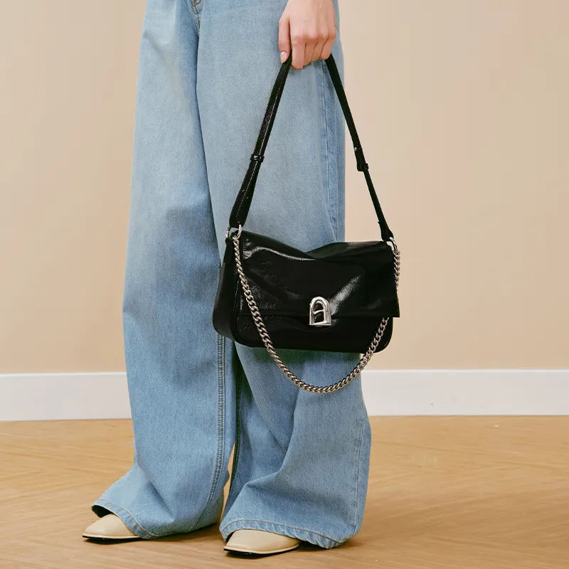LA FESTIN Cow Leather Simple Shoulder Bag Medium Size Women's Cool White/Playful Black/Energy Red-8