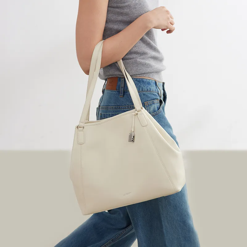 LA FESTIN Shoulder Bags-7