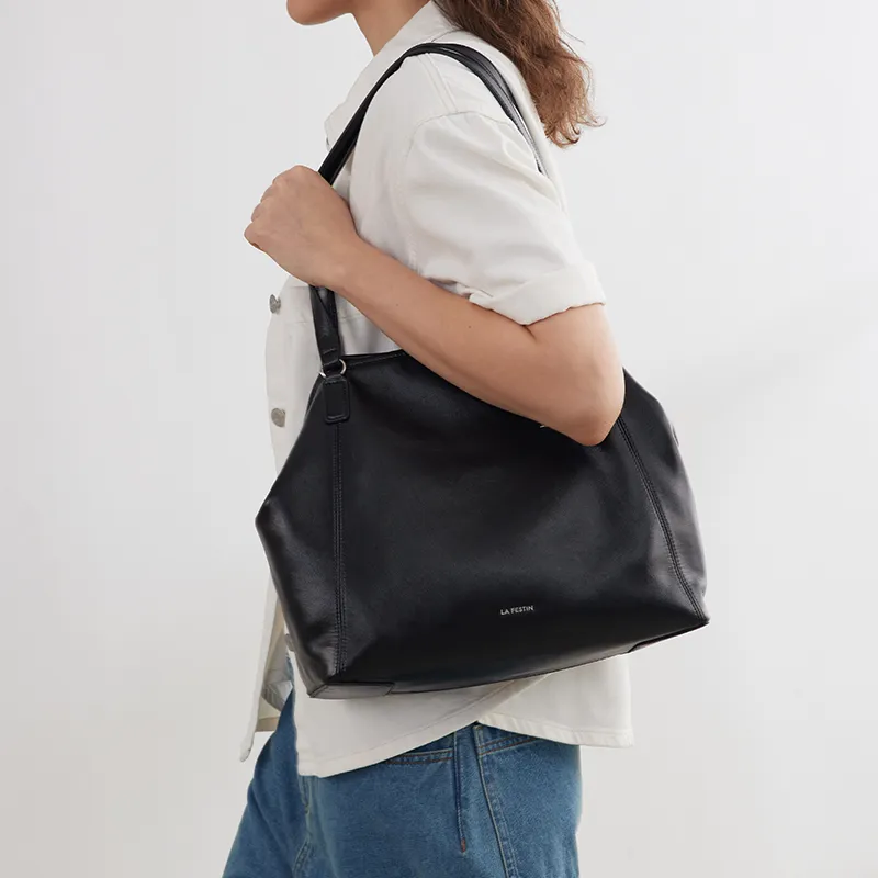 LA FESTIN Shoulder Bags-1
