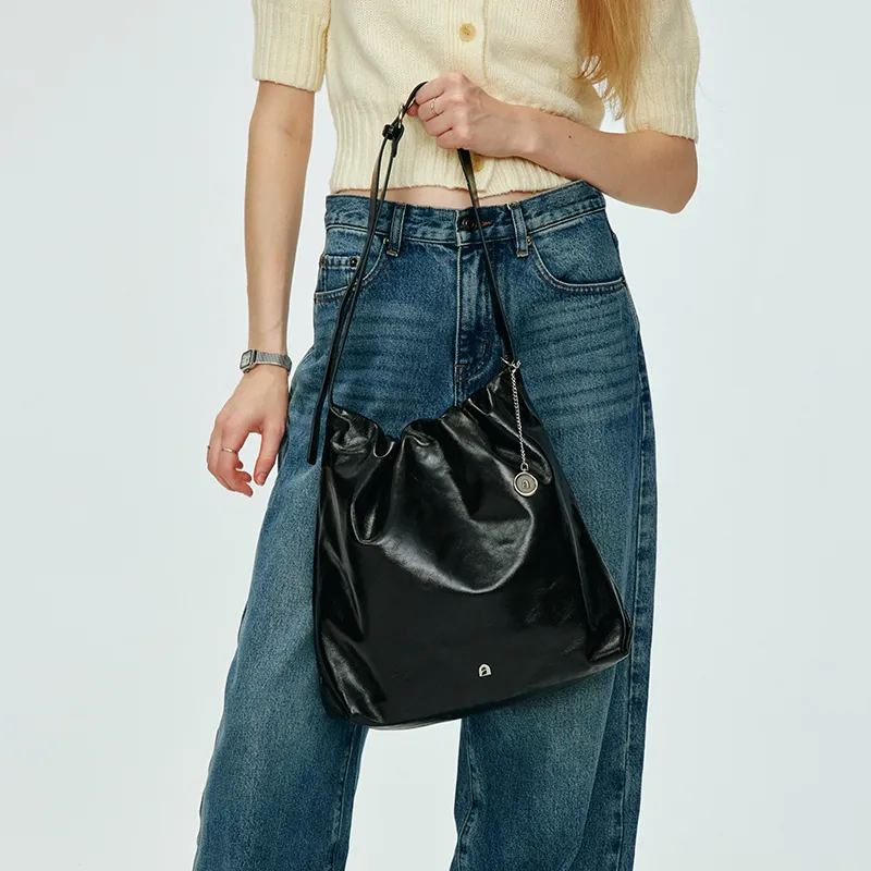 LA FESTIN Top Grain Cow Leather Crossbody Bag, Shoulder Bag Women's Rafra Red Midnight Black-5