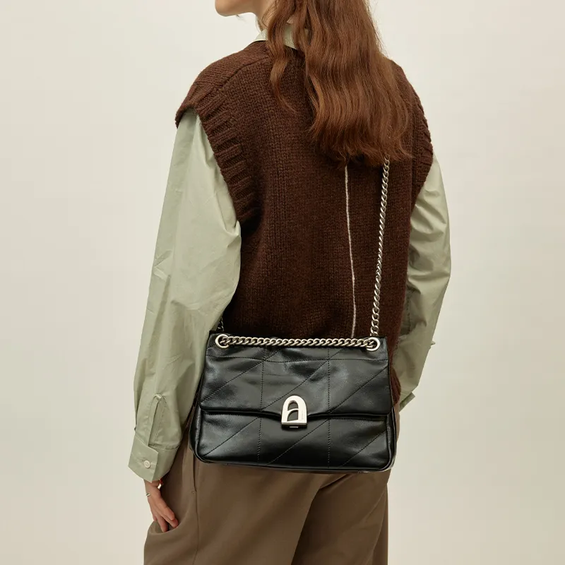 LA FESTIN Shoulder Bags-9