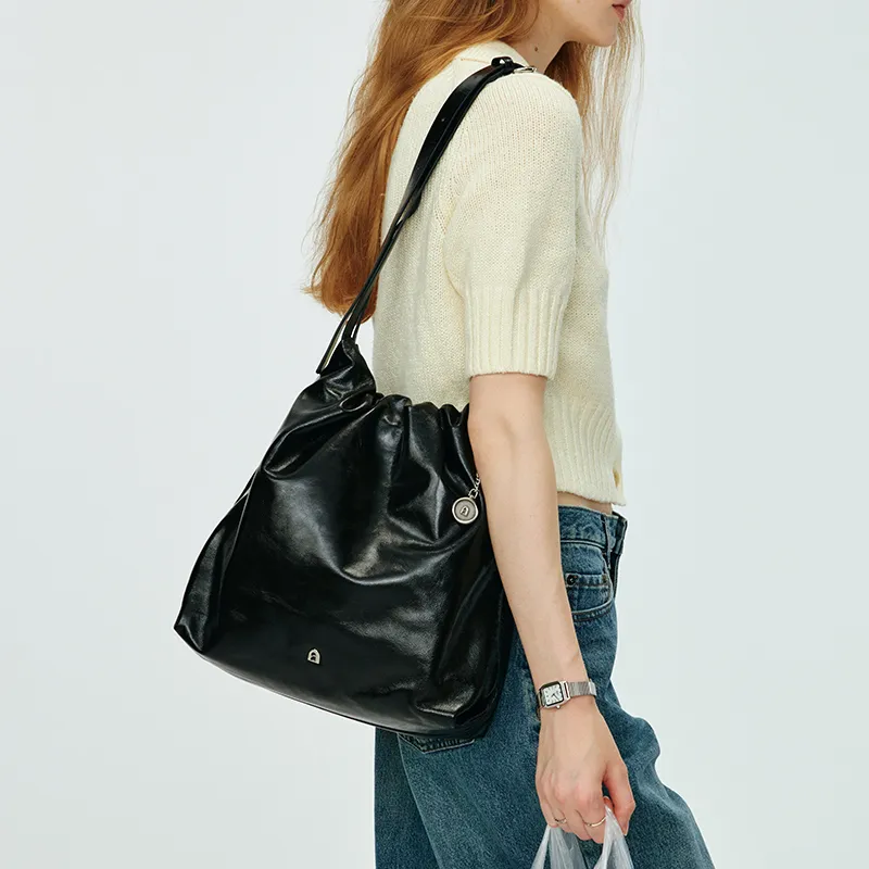 LA FESTIN Top Grain Cow Leather Crossbody Bag, Shoulder Bag Women's Rafra Red Midnight Black-4