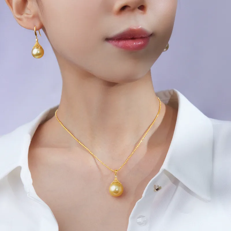 ME LUXE Pearl Pendant, Premium Feel Women's-2