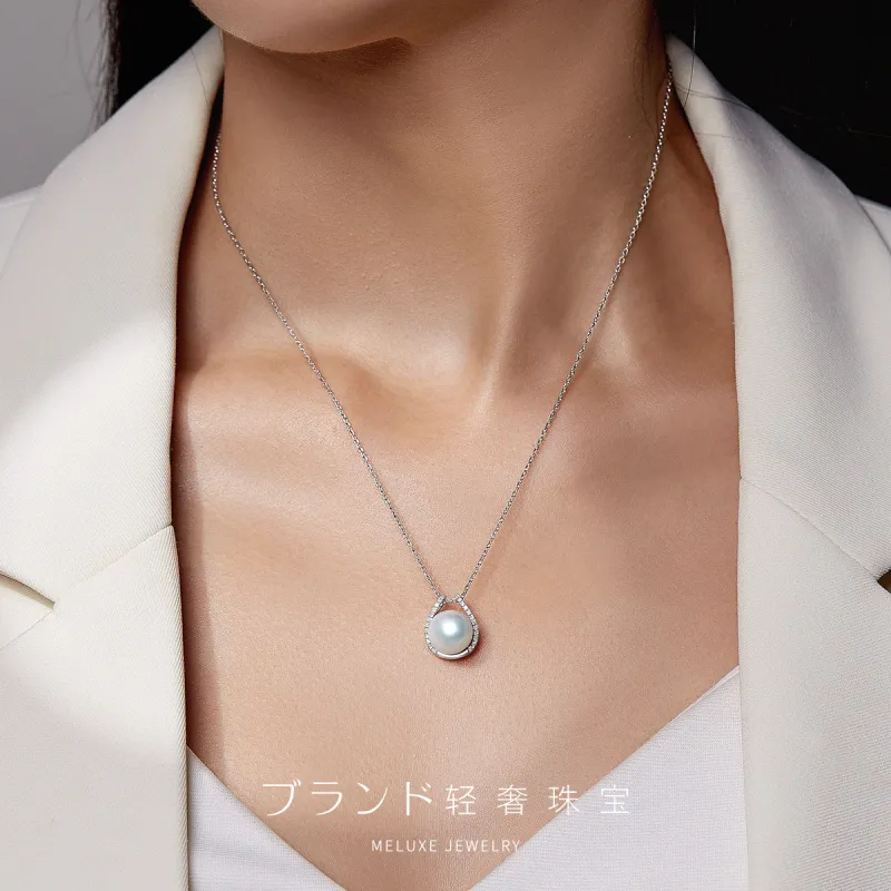 ME LUXE Pearl Pendant, Premium Feel Women's-3