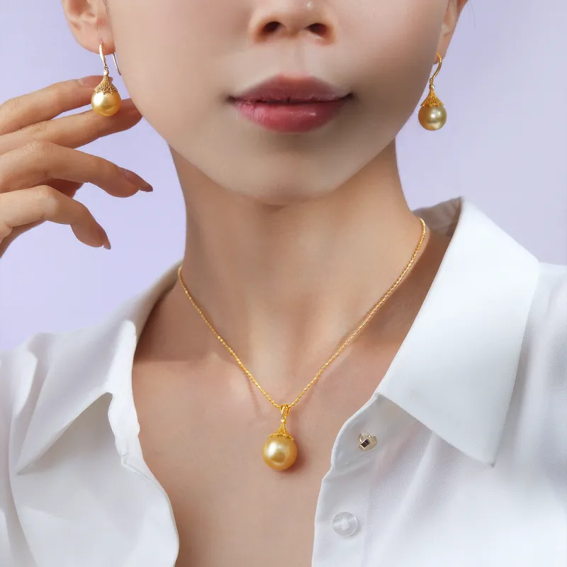 ME LUXE Pearl Pendant, Premium Feel Women's-1