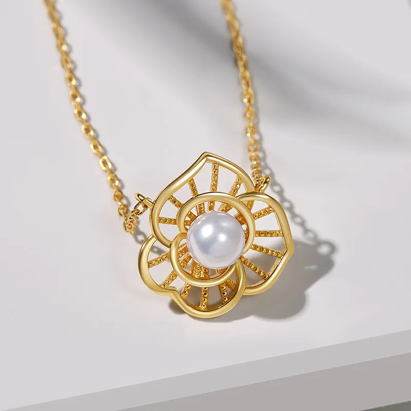 ME LUXE Saltwater Pearl Necklaces Women's-1