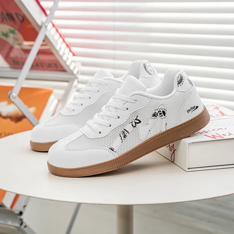 JACLAR Anti Slip Wear Resistant Low Top Skateboard Shoes Women's White-1