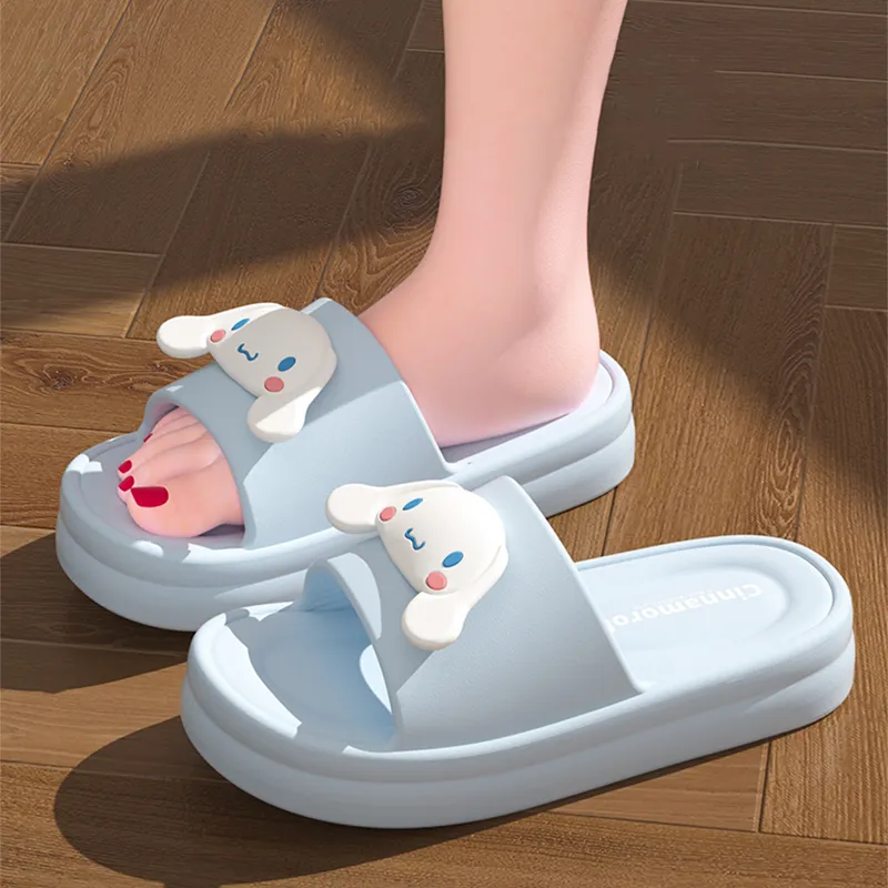Hello Kitty Slippers / Home Slippers-10