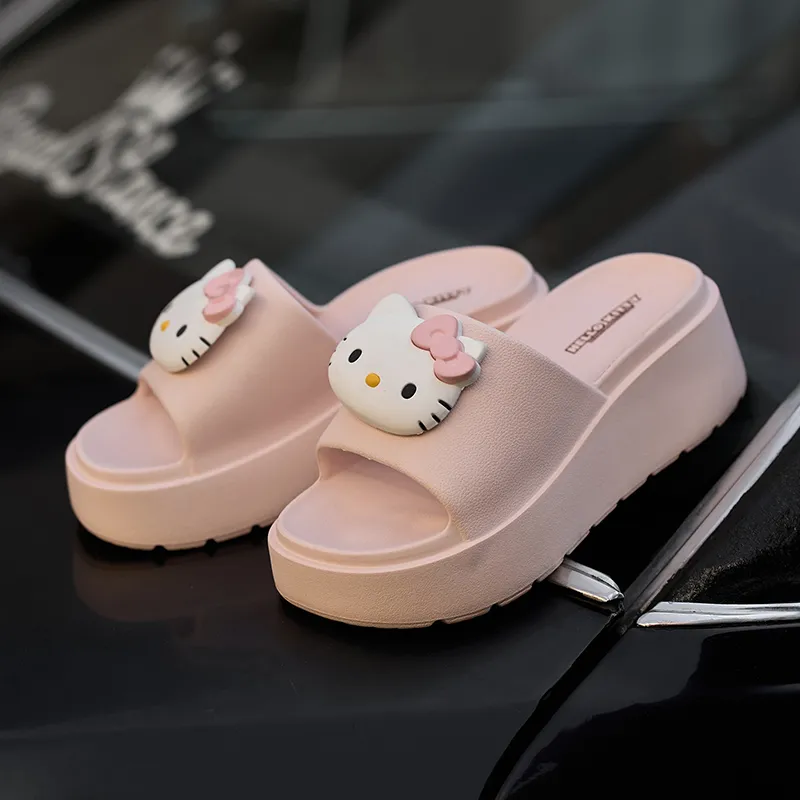 Sanrio Kulomi Slippers / Home Slippers-2