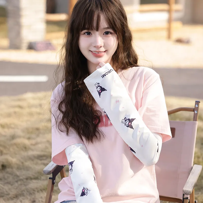 Sanrio Kuromi Polyester Sun Protection Sleeves Unisex-4