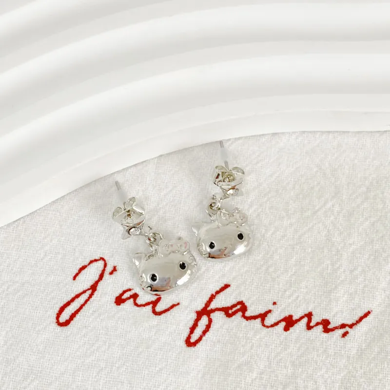 Sanrio Hello Kitty Alloy Stud Earrings Women's-1