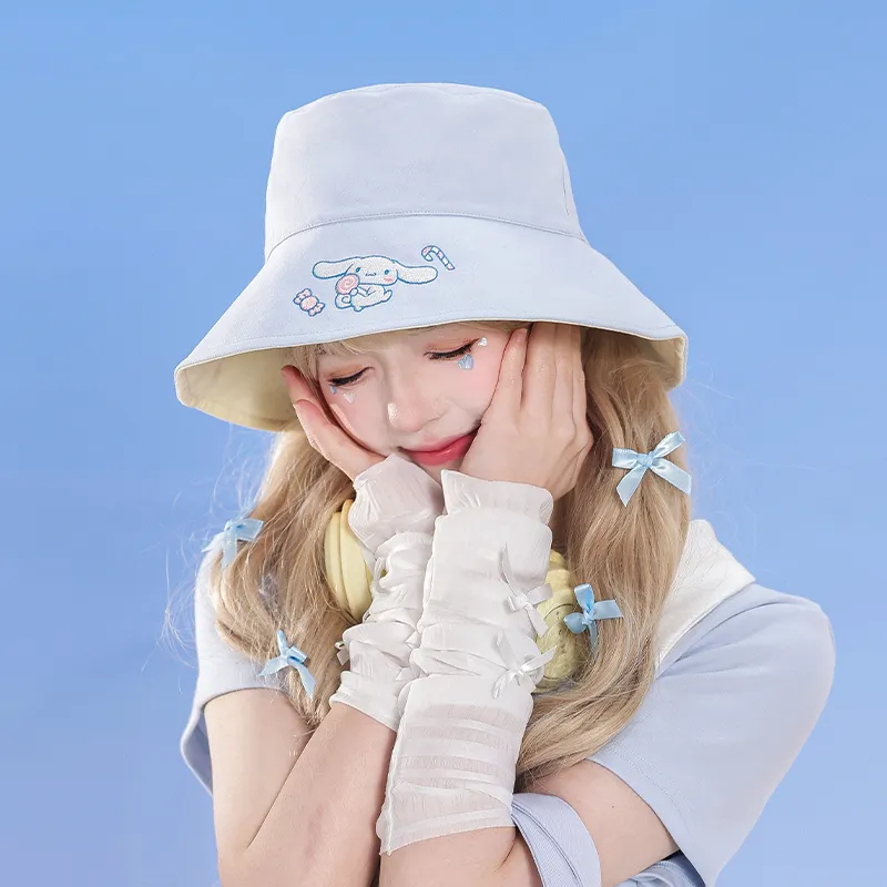 Sanrio Polyester Bucket Hats Women's-2