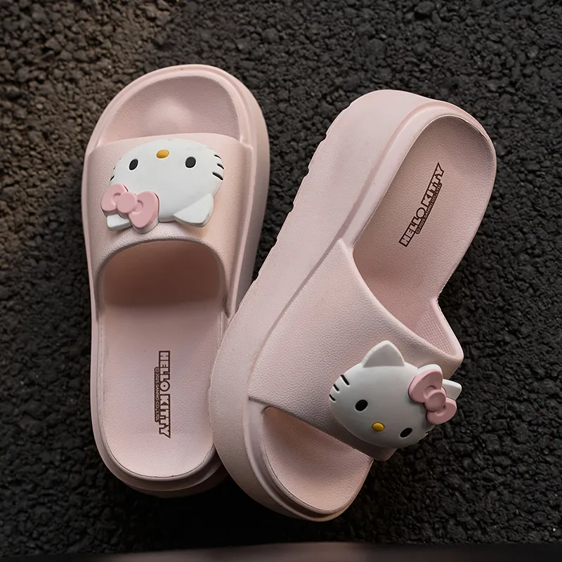 Sanrio Kulomi Slippers / Home Slippers-3