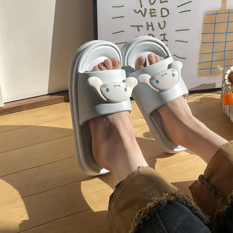 Hello Kitty Slippers / Home Slippers-11