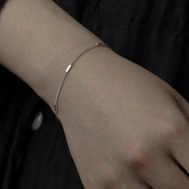 M.Wong 925 Sterling Silver Minimalist Style Rhinestone Embellished S Shaped Fine Hand Chain Plain Chain Women's-1