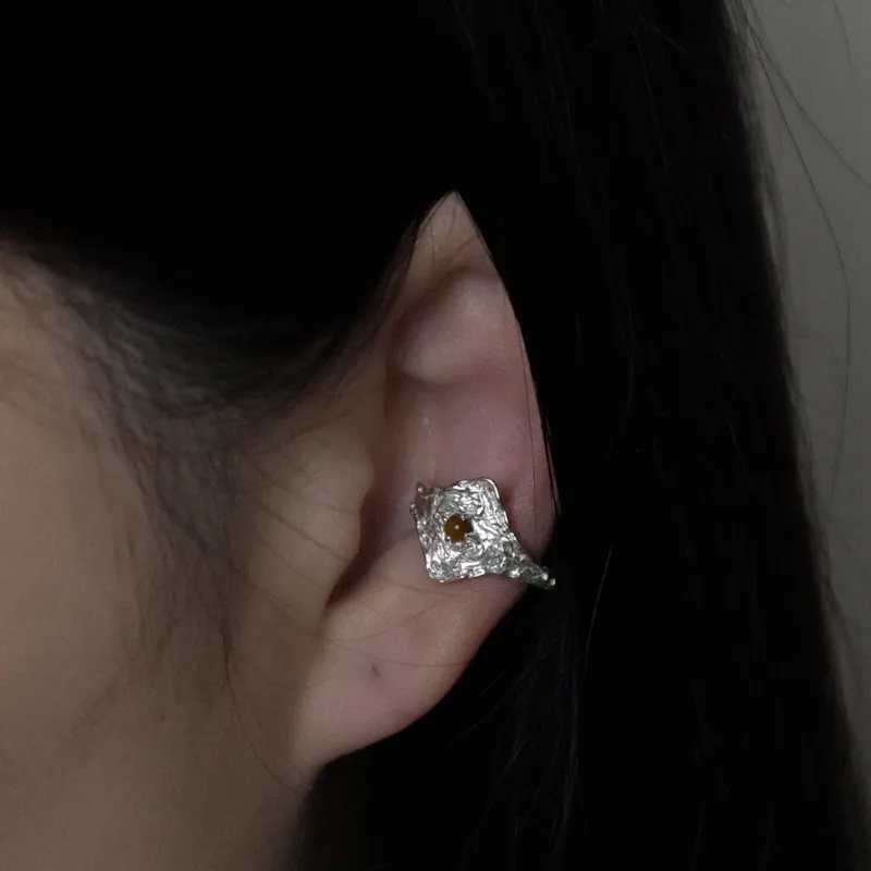 M.Wong Clip On Earrings Unisex-10