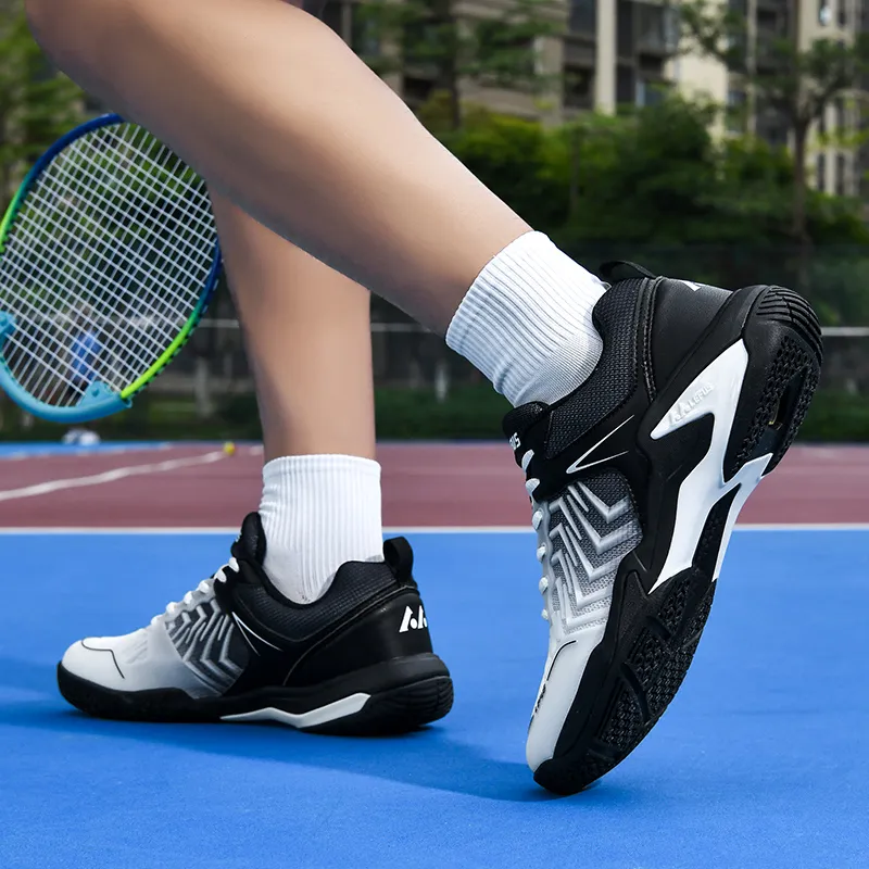 LEFUS Cushioned Slip-Resistant Abrasion-Resistant Breathable Low-Top Badminton Shoes Unisex-32