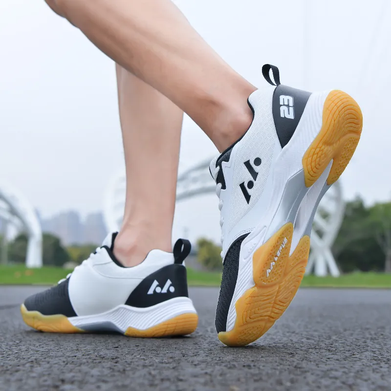 LEFUS Low Top Badminton Shoes Unisex White Black-6