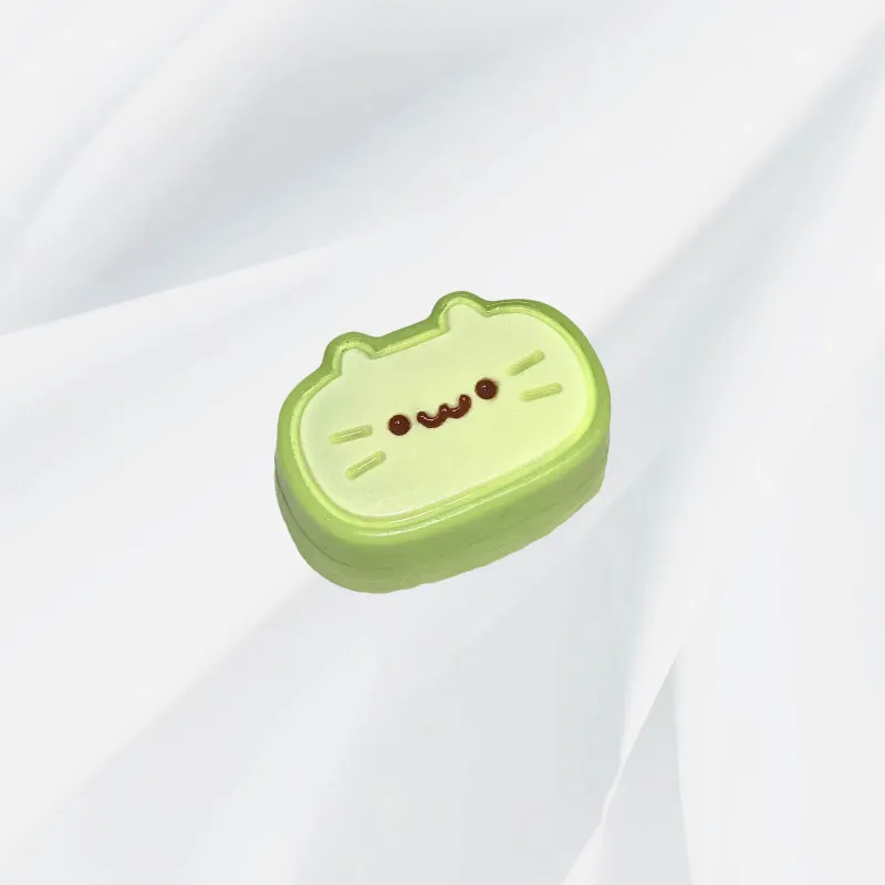 IOTS Good Looking Cute, Stress Relief Toy Plastic Pendants Unisex-2