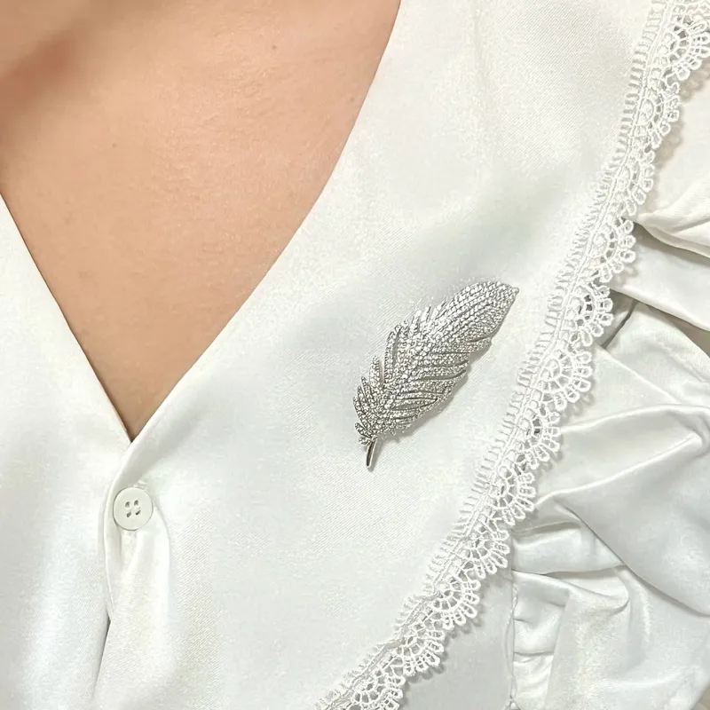 IOTS Rhinestone Brooches Women's-3