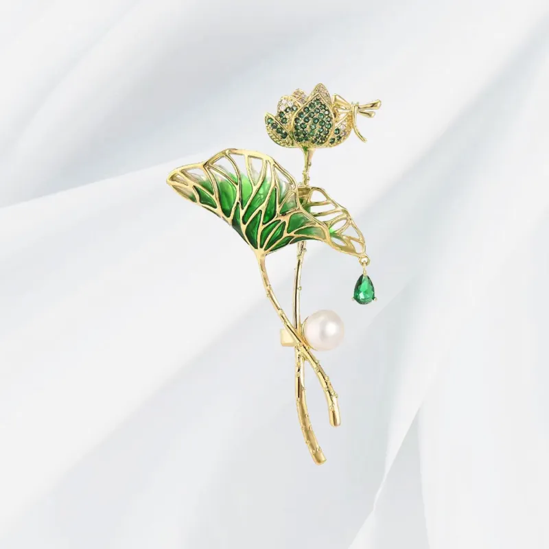 IOTS Niche Elegance Premium Versatile Brooches Women's-1