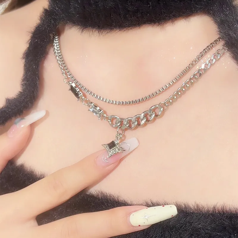 Mr. Shang Silver Plated Necklaces Unisex-4
