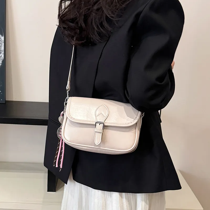NX DOUGHNUT PU Baguette Shoulder Bag Regular Women's Multicolor-11