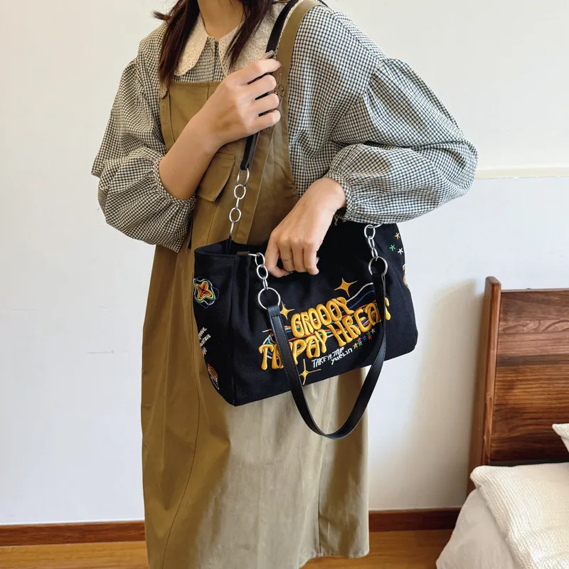 NX DOUGHNUT Fabric Shoulder Bag Regular Women's Ecru/Black/Blue-6