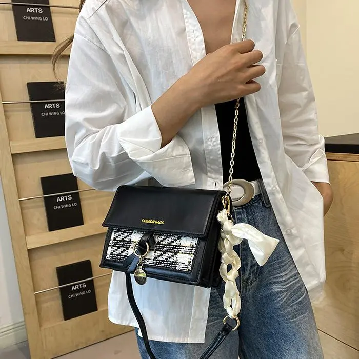 NX DOUGHNUT PU Crossbody Bag Shoulder Bag Regular Women's White/Black-5
