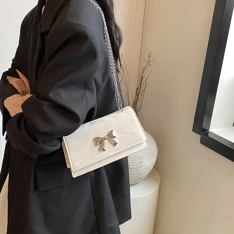NX DOUGHNUT Shoulder Bags-5