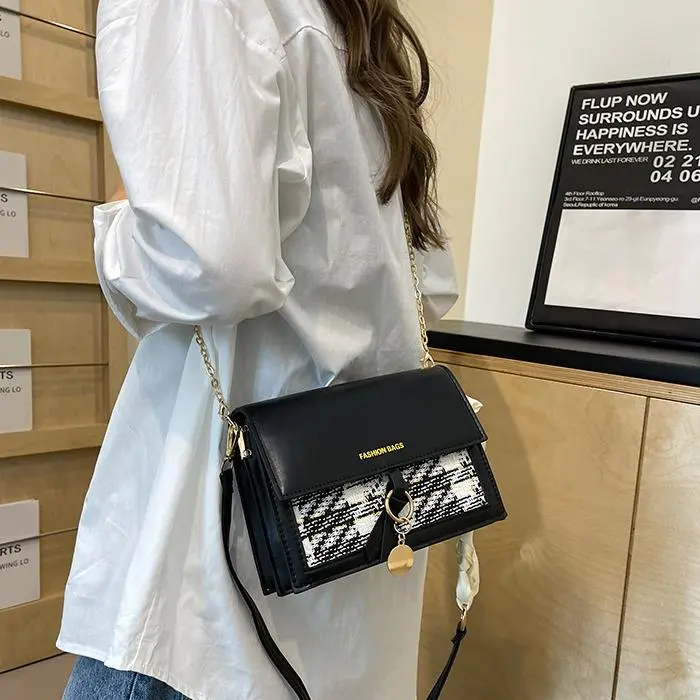 NX DOUGHNUT PU Crossbody Bag Shoulder Bag Regular Women's White/Black-6