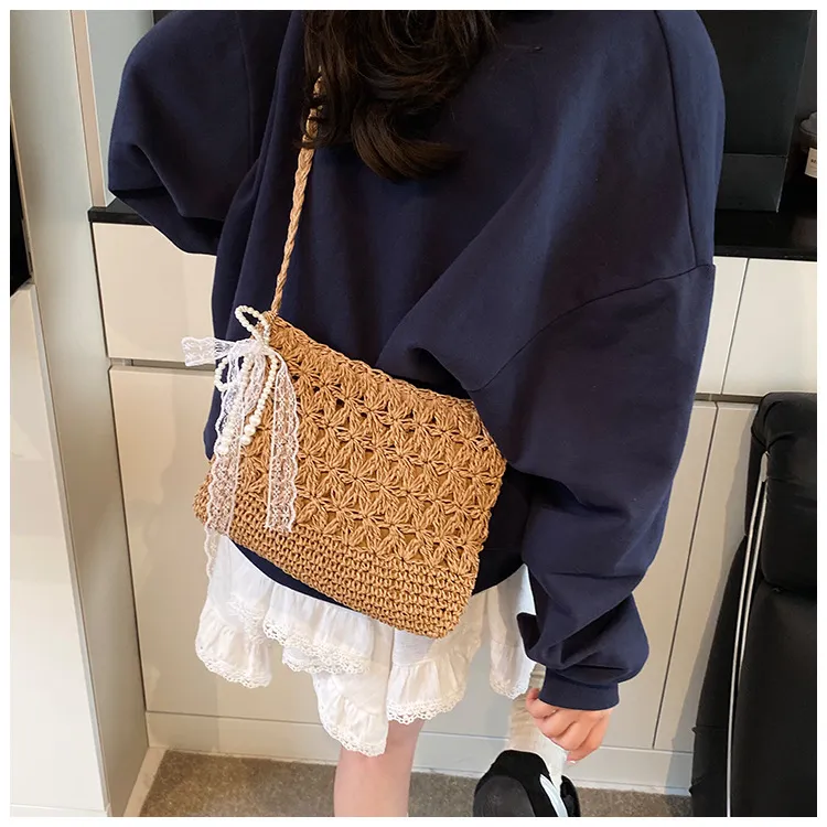 NX DOUGHNUT Straw Woven Shoulder Bag Women's Ecru/Khaki-9