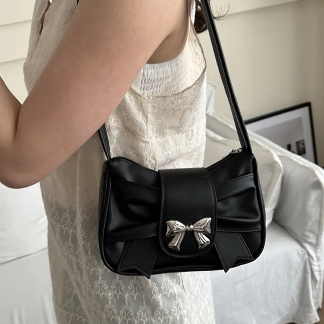 NX DOUGHNUT PU Shoulder Bag Regular Women's Pink White Silver Khaki Brown Black-42