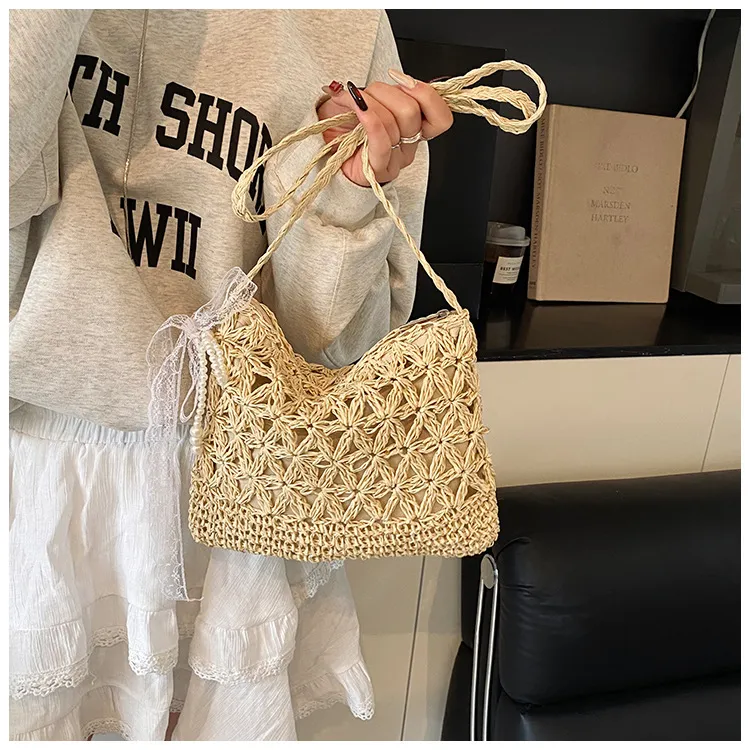 NX DOUGHNUT Straw Woven Shoulder Bag Women's Ecru/Khaki-1