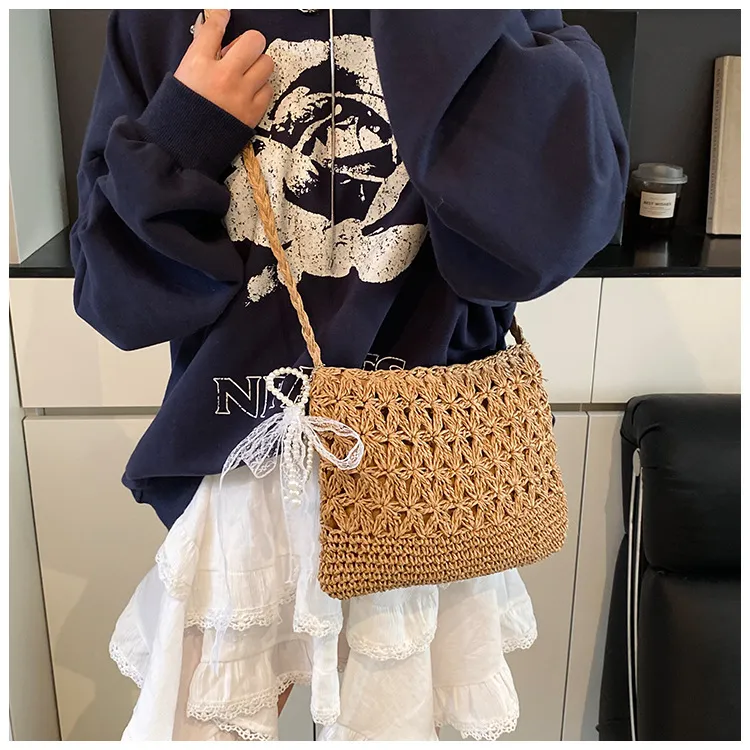 NX DOUGHNUT Straw Woven Shoulder Bag Women's Ecru/Khaki-6