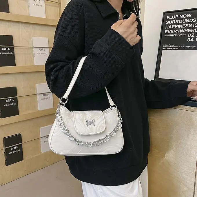 NX DOUGHNUT PU Shoulder Bag Regular Women's Black/White/Silver-23