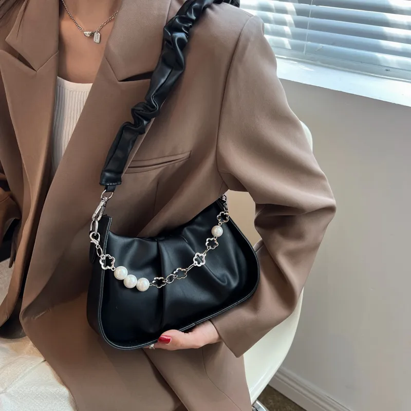 NX DOUGHNUT PU Shoulder Bag Regular Women's White/Black/Light Yellow-23