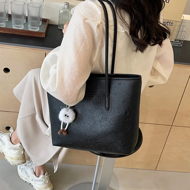 NX DOUGHNUT PU Shoulder Bag Women's Black/Khaki/Pink-31