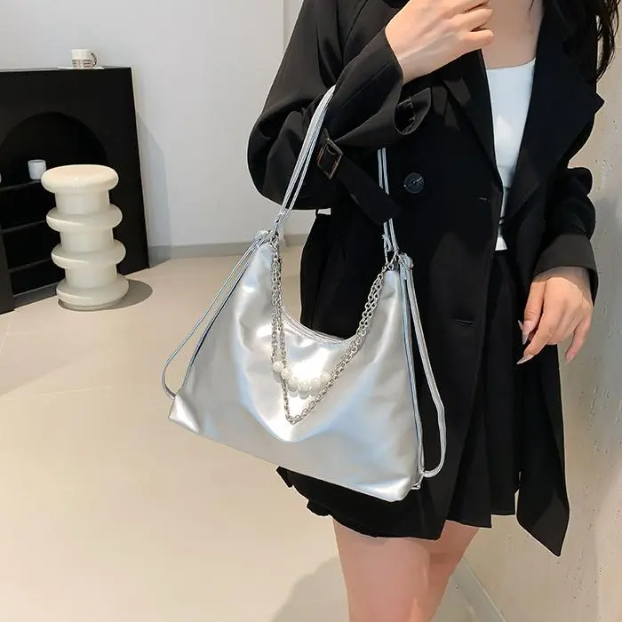 NX DOUGHNUT PU Shoulder Bag Regular Women's White/Black/Pink/Silver-9