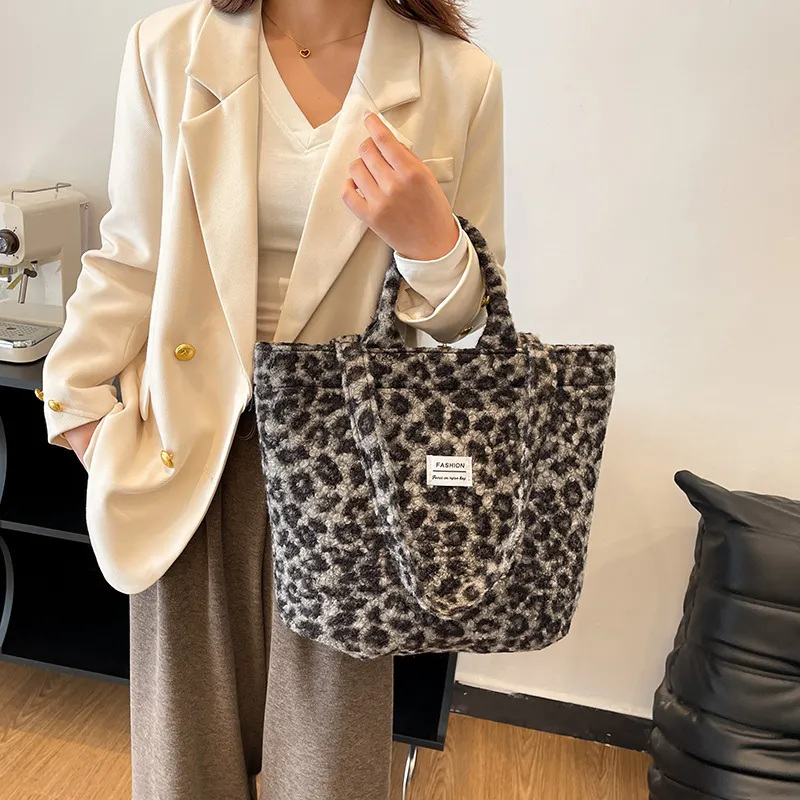 NX DOUGHNUT Fleece Fabric Premium Commute Tote, One Shoulder Handbag Large Size Women's Green/Brown/Black Gray-11