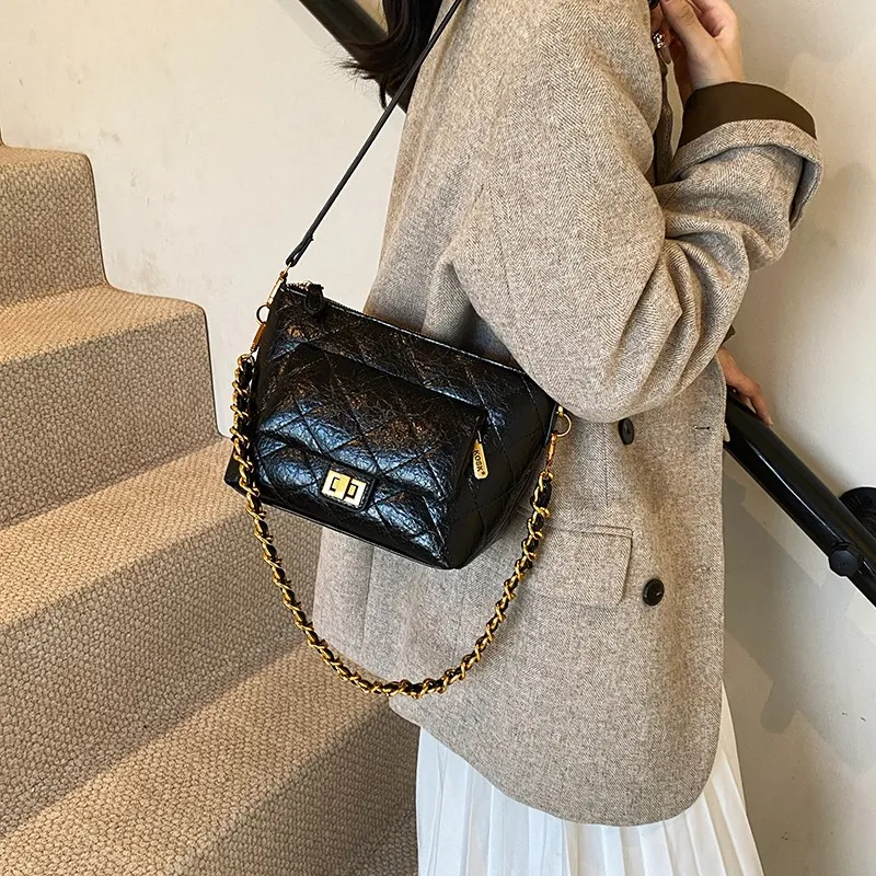 NX DOUGHNUT PU Shoulder Bag Regular Women's Multicolor-10