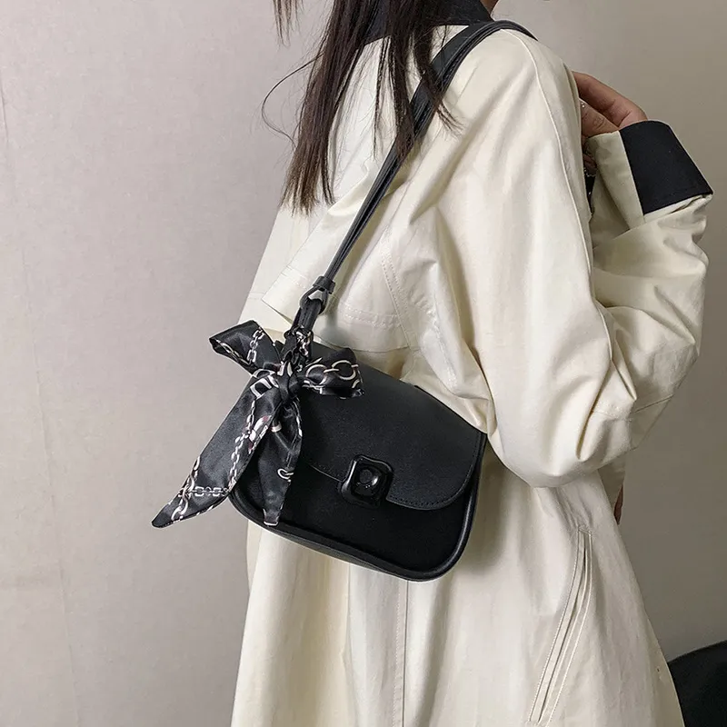 NX DOUGHNUT PU Crossbody Bag Regular Women's White Black White & Pink White & Brown-18