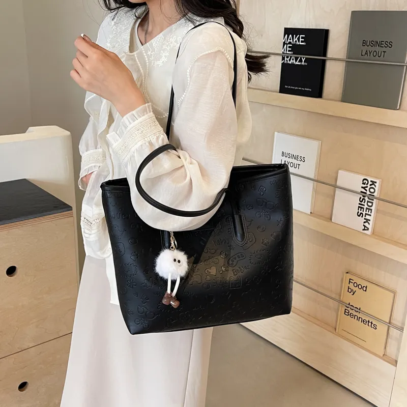NX DOUGHNUT PU Shoulder Bag Women's Black/Khaki/Pink-60
