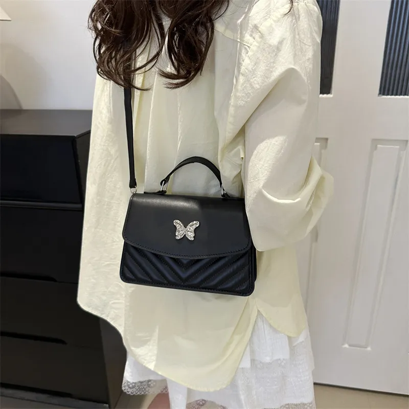 NX DOUGHNUT Handbags-23